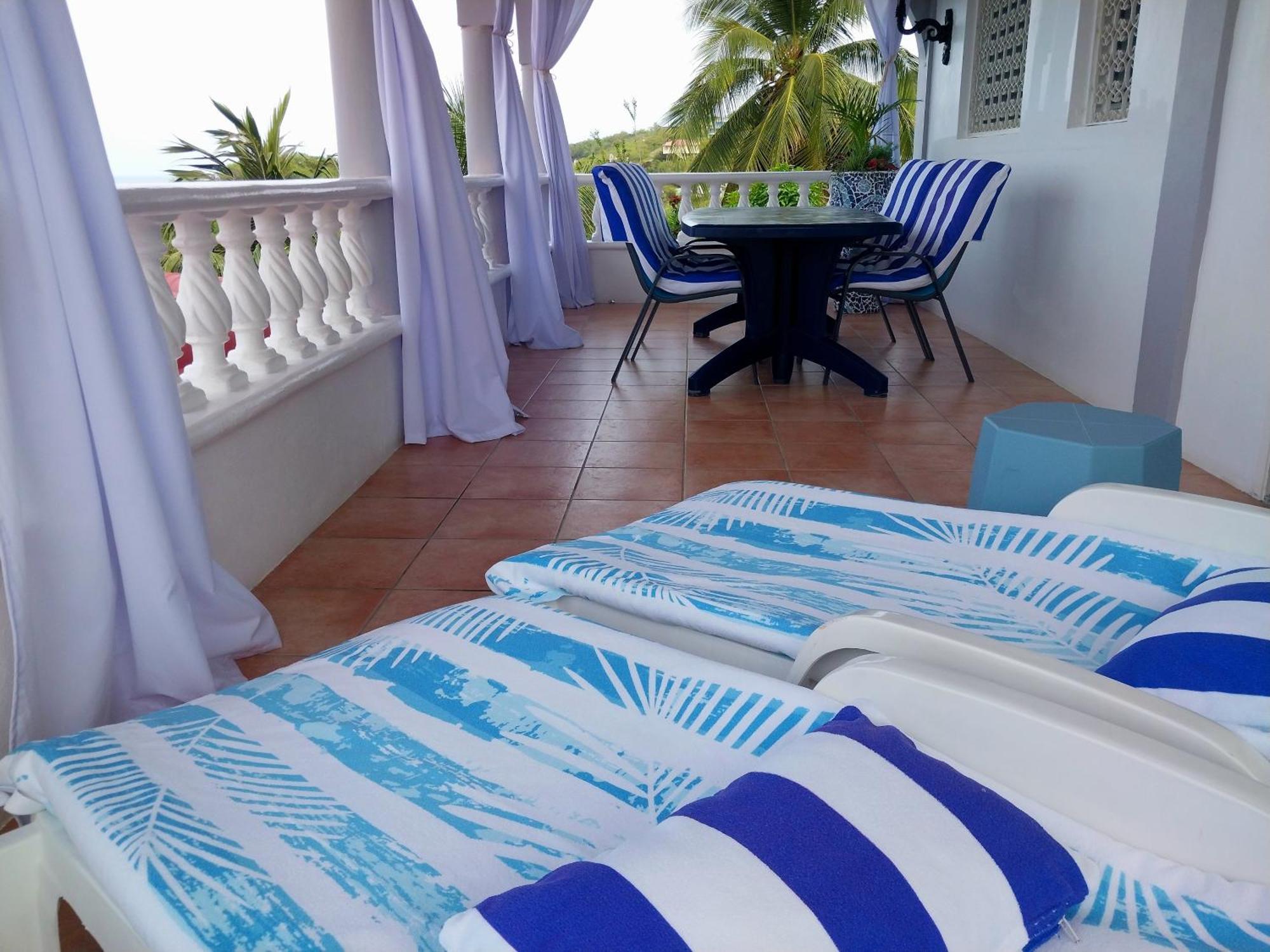 Caribbean Sea View Holiday Apartments Mero Bagian luar foto