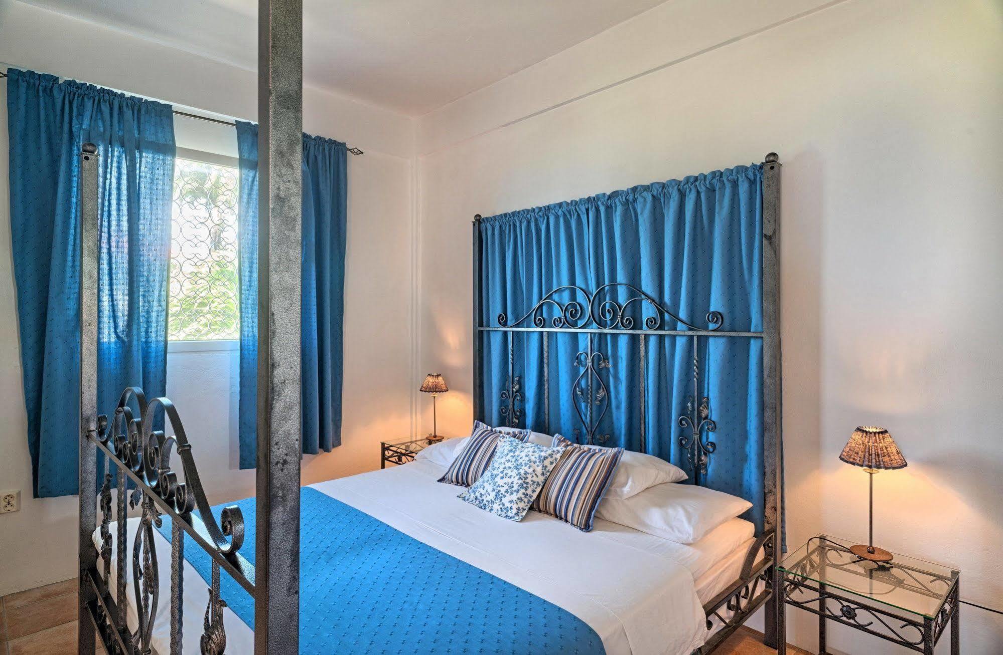 Caribbean Sea View Holiday Apartments Mero Bagian luar foto